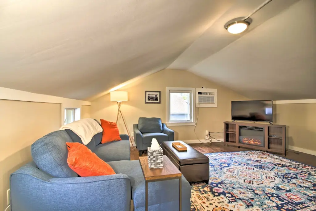 Photo 6 of 6